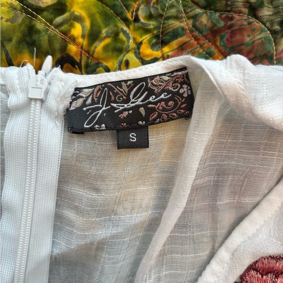 J. Gee Floral Embroidered Tiered Maxi Dress Boho Cottagecore S - Picture 4 of 5